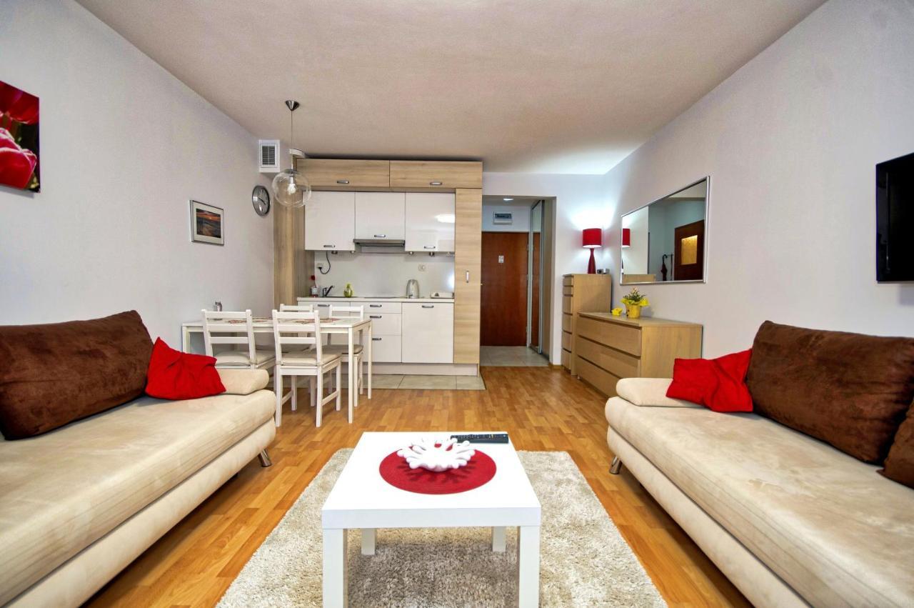 Apartament Park Zdrojowy 斯维诺乌伊希切 外观 照片